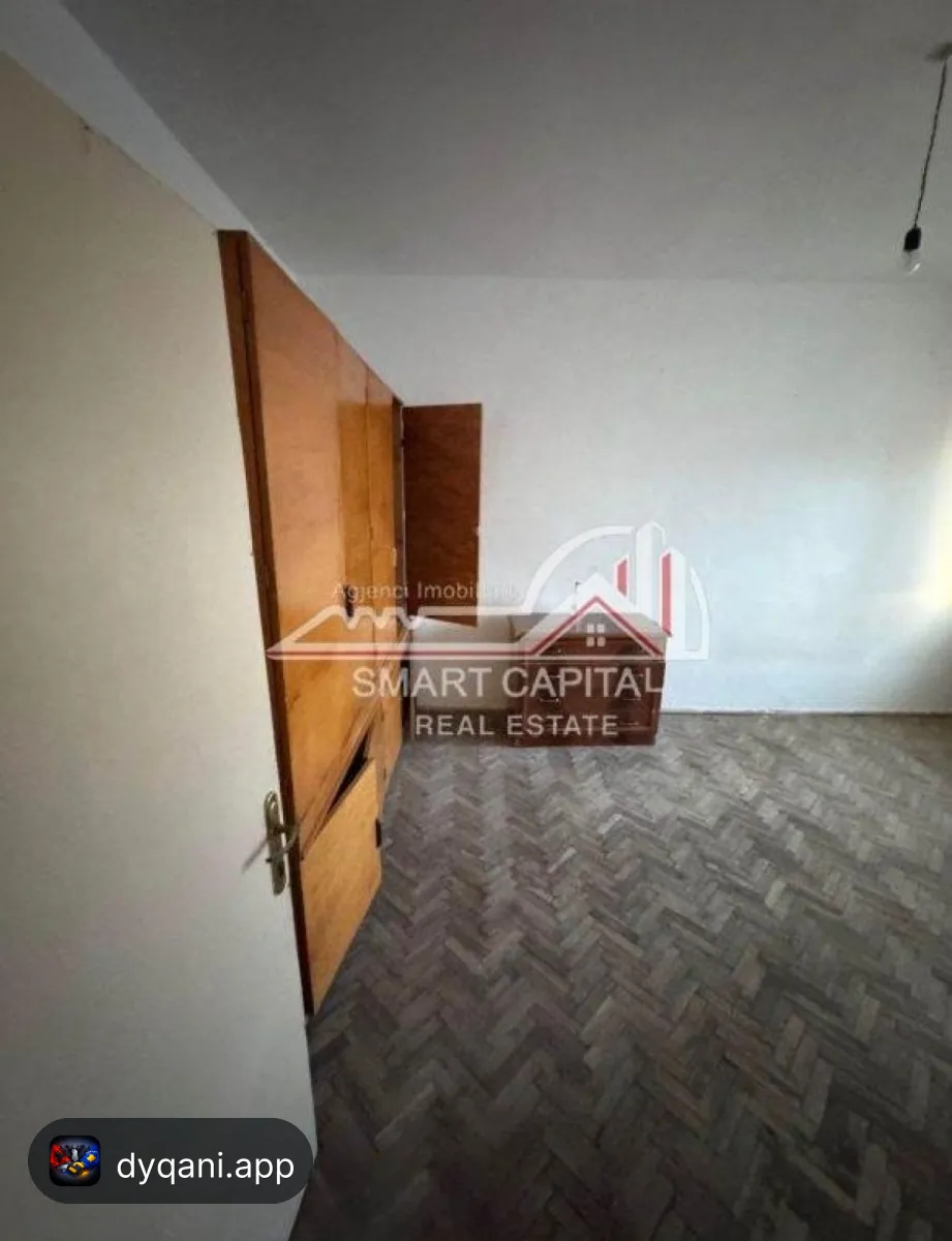 Apartament 2+1 në Shitje – Rruga – 75,000€ – Vlorë – I mirë — Vlorë - Foto 2