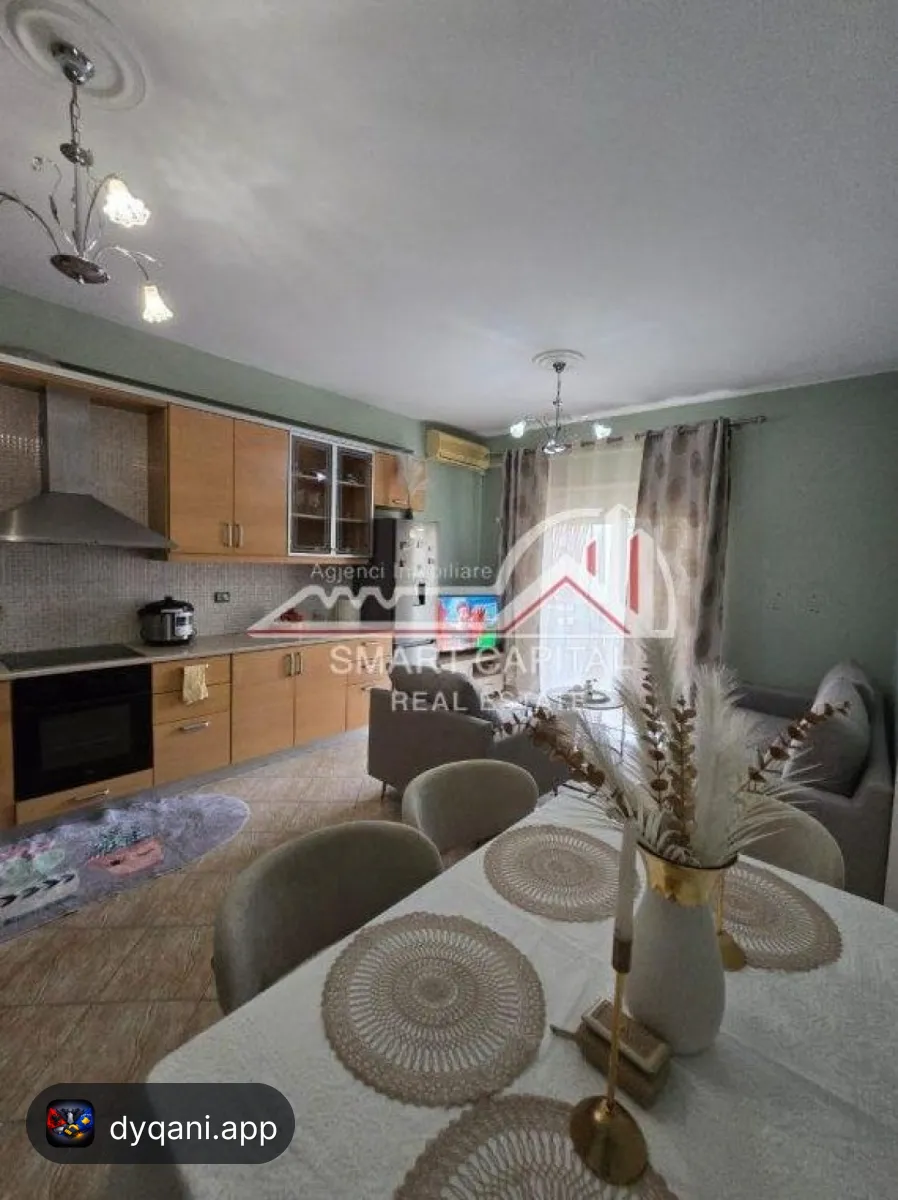 Apartament 2+1 me Qira – Mobiluar – 350€ – Vlorë – I mirë — Vlorë - Foto 1