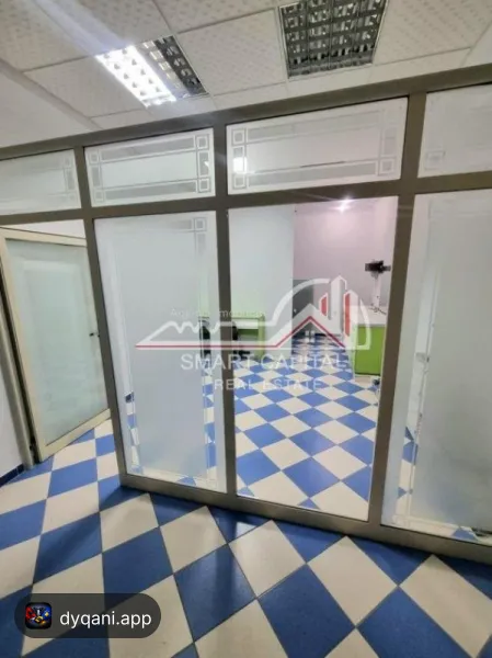 Njësi Shërbimi 34m² në Qira – Pranë – 250€ – Vlorë – I mirë — Vlorë