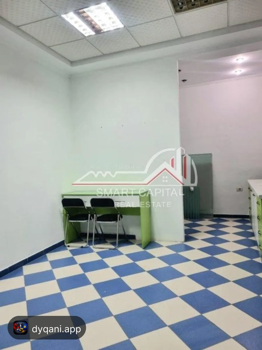 Njësi Shërbimi 34m² në Qira – Pranë – 250€ – Vlorë – I mirë — Vlorë - Foto 5