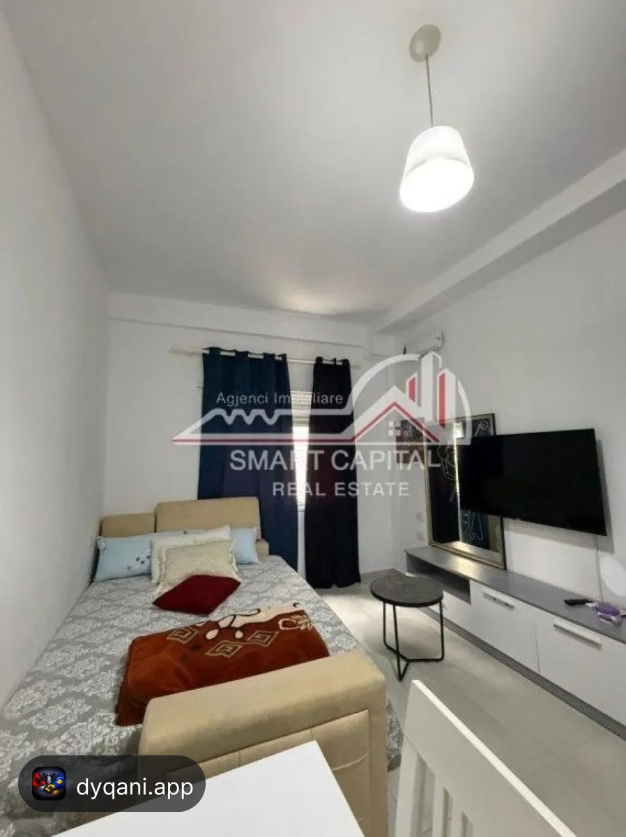 Garsoniere me Qira – Rruga – 25,000 Lek – Vlorë – I mirë — Vlorë - Foto 3