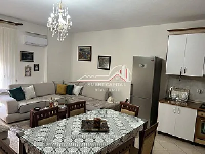 Apartament 2+1 në Shitje – Pranë Portit – 200,000€ – I mirë — Vlorë - Foto 1