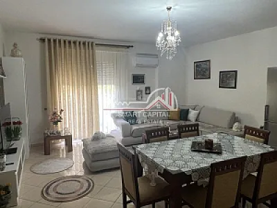 Apartament 2+1 në Shitje – Pranë Portit – 200,000€ – I mirë — Vlorë - Foto 2