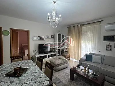 Apartament 2+1 në Shitje – Pranë Portit – 200,000€ – I mirë — Vlorë - Foto 6