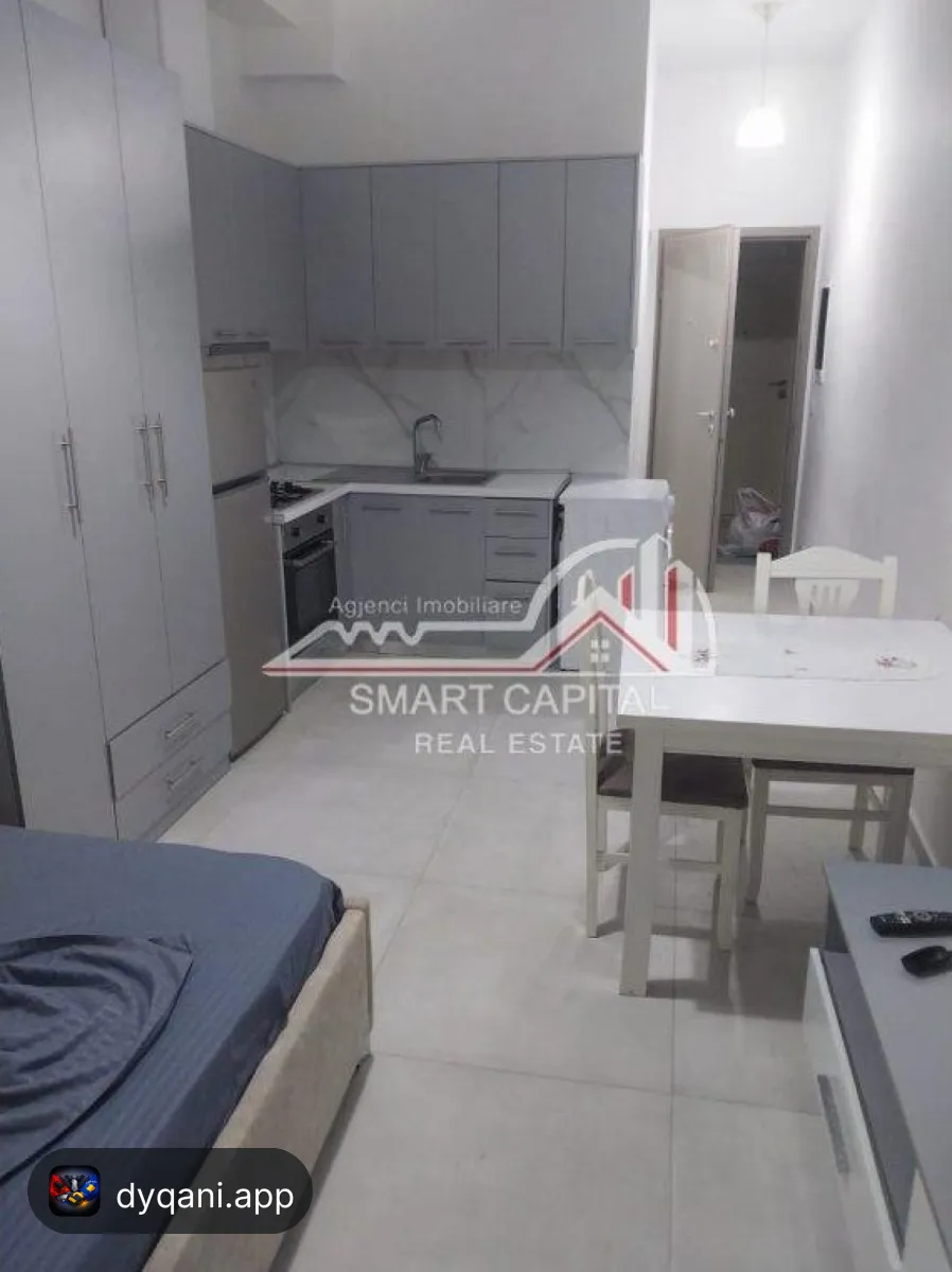 Garsoniere me Qira – Mobiluar, Pranë – 250€ – Vlorë – I mirë — Vlorë - Foto 3
