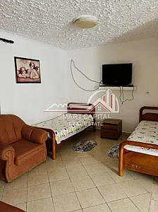 Apartament 1+1 me Qira – Qendër, Pranë – 200€ – Vlorë — Vlorë - Foto 1