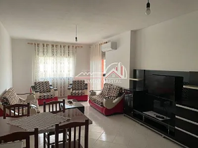 Apartament 2+1 me Qera – Pamje – 450€ – Vlorë – I mirë — Vlorë - Foto 3