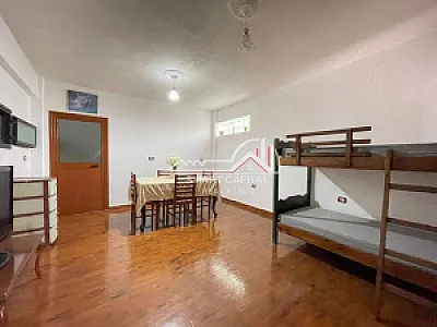 Shtëpi Private me Qira – Kati 3 – 180€ – Vlorë – I mirë — Vlorë - Foto 2