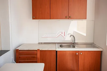 Garsoniere me Qira Afatshkurtër – 280€ – Vlorë – I mirë — Vlorë - Foto 2
