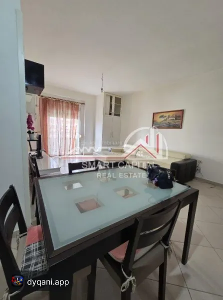 Apartament 2+1 me Qira – Mobiluar – 350€ – Vlorë – I mirë — Vlorë