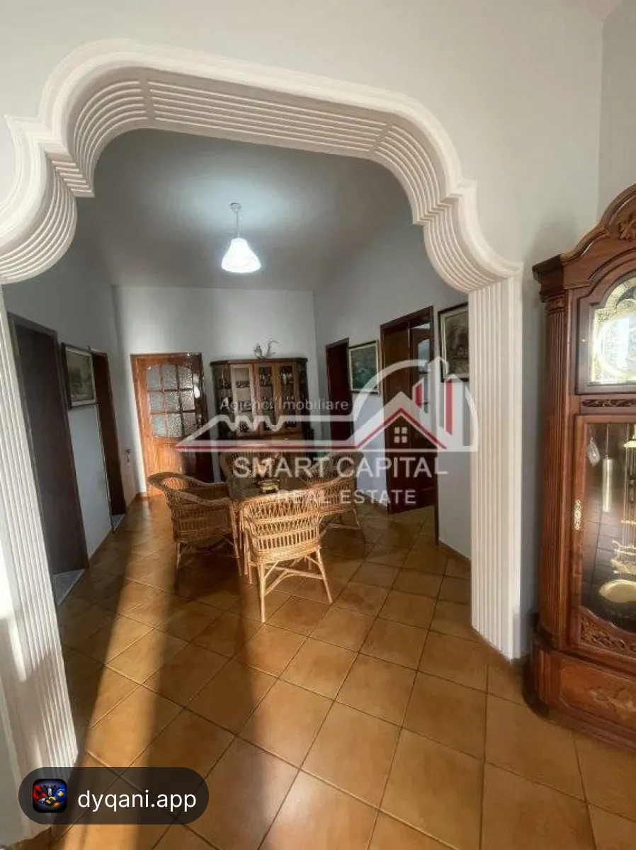 Shtëpi Private 2+1 me Qera – Plazhi – 350€ – Vlorë – I mirë — Vlorë - Foto 1