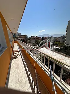 Kat i 3-të Vile me Qira – Mobiluar, Ujë – 400€ – Vlorë — Vlorë - Foto 7