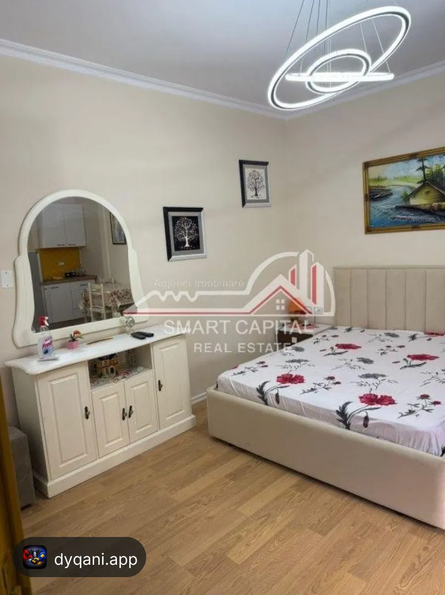 Garsoniere me Qira – Mobiluar, Kati 2 – 250€ – Vlorë — Vlorë - Foto 1