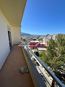 Apartament 3+1 me Qira – Mobiluar – 500€ – Vlorë – I mirë — Vlorë - Foto 9