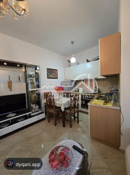 Apartament 1+1 me Qira – Mobiluar – 400€ – Vlorë – I mirë — Vlorë