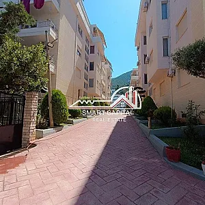 Garsonierë në Shitje – Qendra e Vlorës, 50m² – 95,000€ — Vlorë - Foto 1