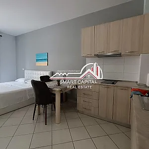 Garsonierë në Shitje – Qendra e Vlorës, 50m² – 95,000€ — Vlorë - Foto 4