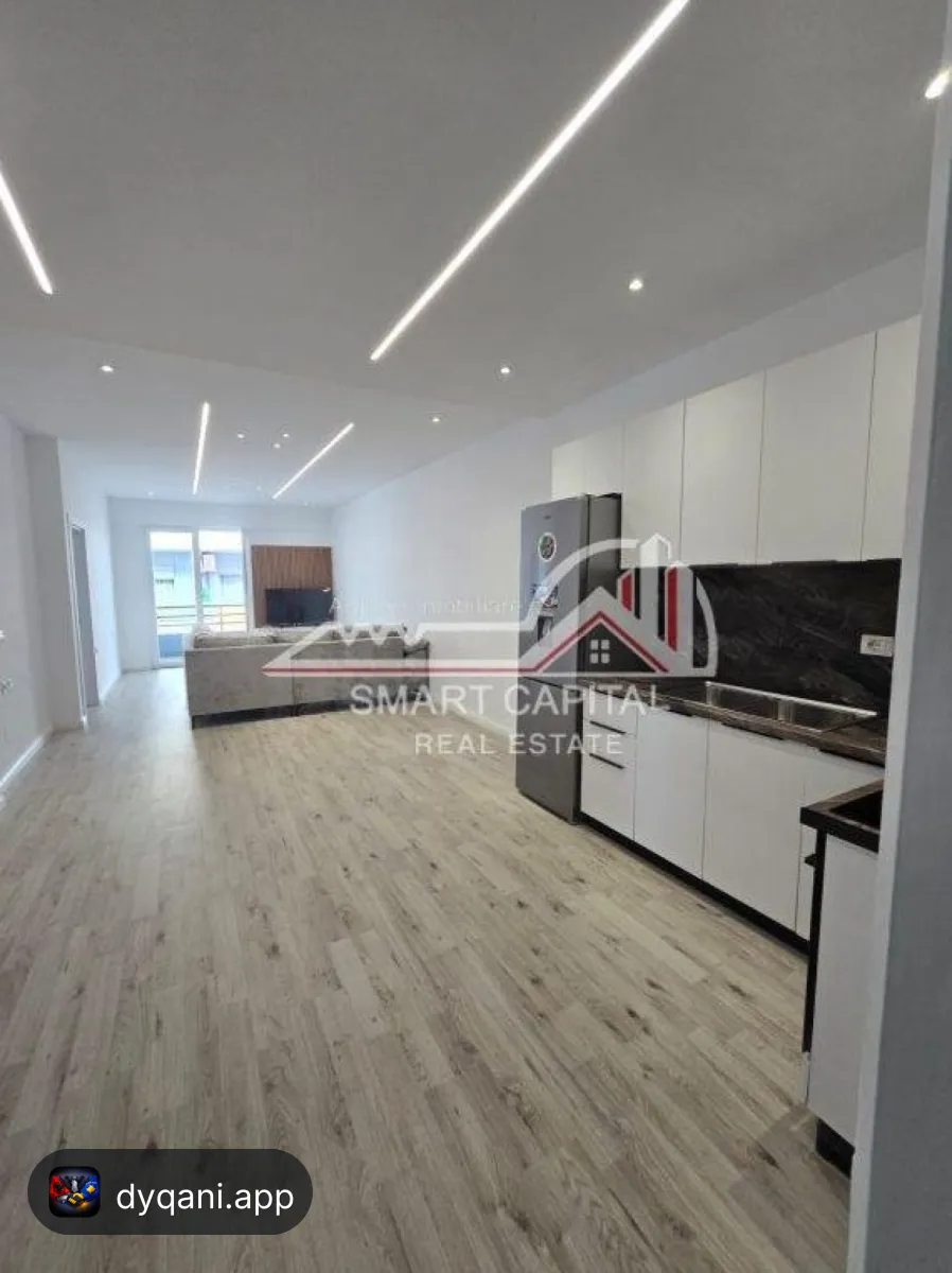 Apartament 1+1 në Shitje – Rruga Dush Strati, Vlorë – I mirë — Vlorë - Foto 2