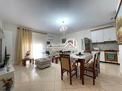 Apartament 2+1 me Qira – Pranë Portit, Vlorë – 600€ – I mirë — Vlorë - Foto 1