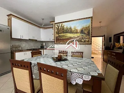 Apartament 2+1 me Qira – Pranë Portit, Vlorë – 600€ – I mirë — Vlorë - Foto 4