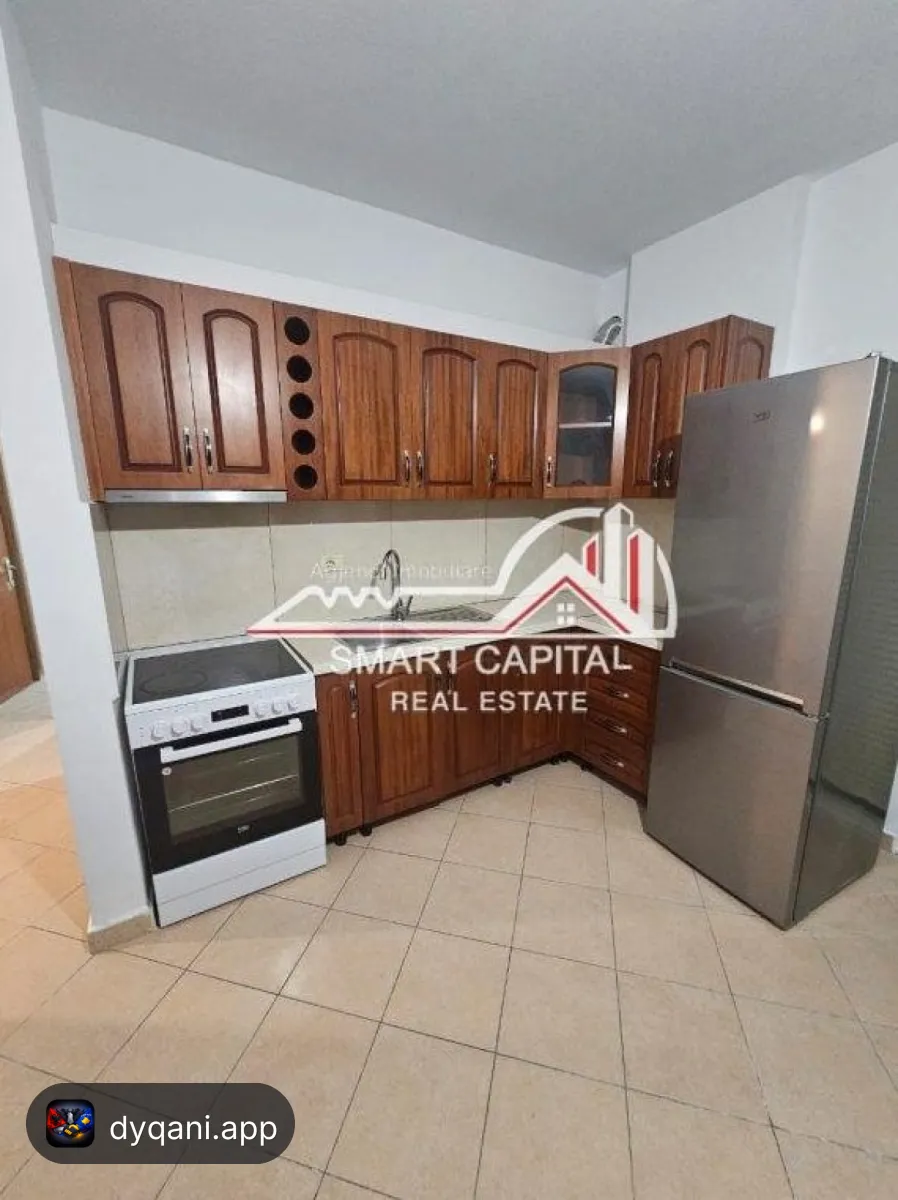 Apartament 2+1 me Qera – Mobiluar – 350€ – Vlorë – I mirë — Vlorë - Foto 2