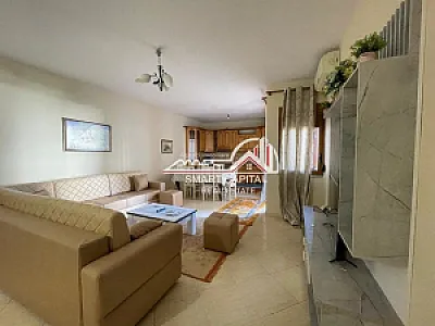 Apartament 2+1 me Qera – Mobiluar – 450€ – Vlorë – I mirë — Vlorë - Foto 1