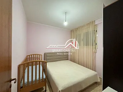 Apartament 2+1+2 me Qera – Mobiluar – 500€ – Vlorë – I mirë — Vlorë - Foto 8