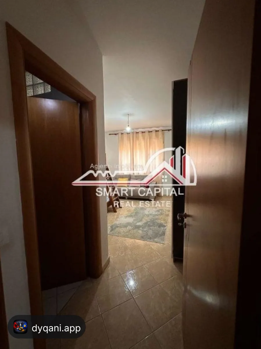 Apartament 2+1+2 me Qera – Mobiluar – 500€ – Vlorë – I mirë — Vlorë - Foto 10