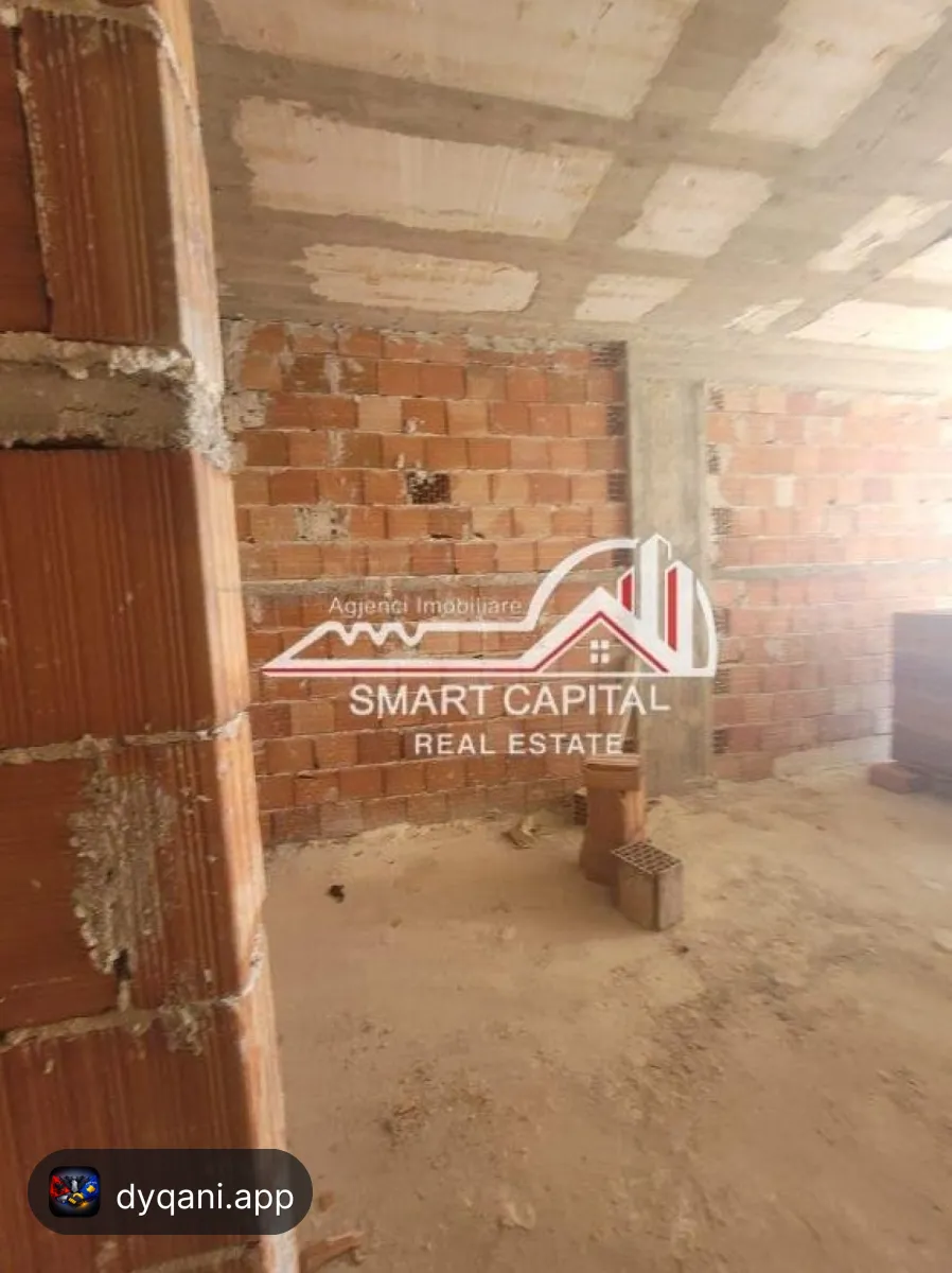 Apartament 2+1 në Shitje – Uji i Ftohtë – 1,100€ – I mirë — Vlorë - Foto 9
