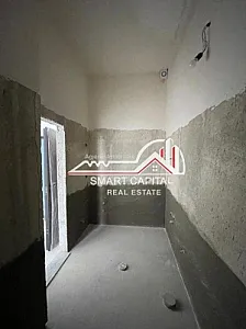 Apartament 1+1 në Shitje – Pranë – 82,000€ – Vlorë – I mirë — Vlorë - Foto 3
