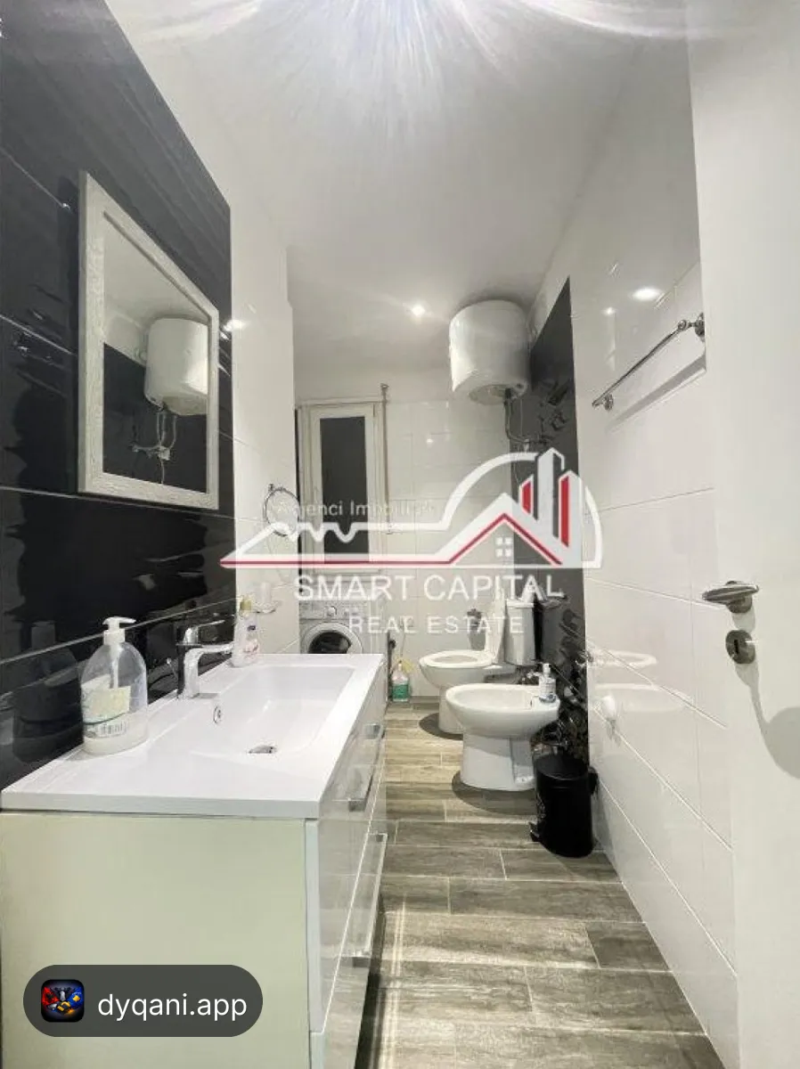 Apartament 3+1+2 me Qira – Mobiluar – 600€ – Vlorë – I mirë — Vlorë - Foto 8