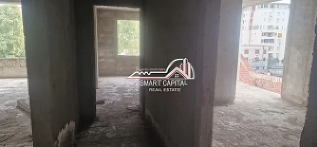 Apartament 2+1 në Shitje – 119 m² – 1,000€ – Vlorë – I mirë — Vlorë - Foto 3