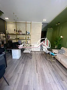Njësi Shërbimi/Dyqan në Shitje – 90m² Pranë – 190,000€ — Vlorë - Foto 1