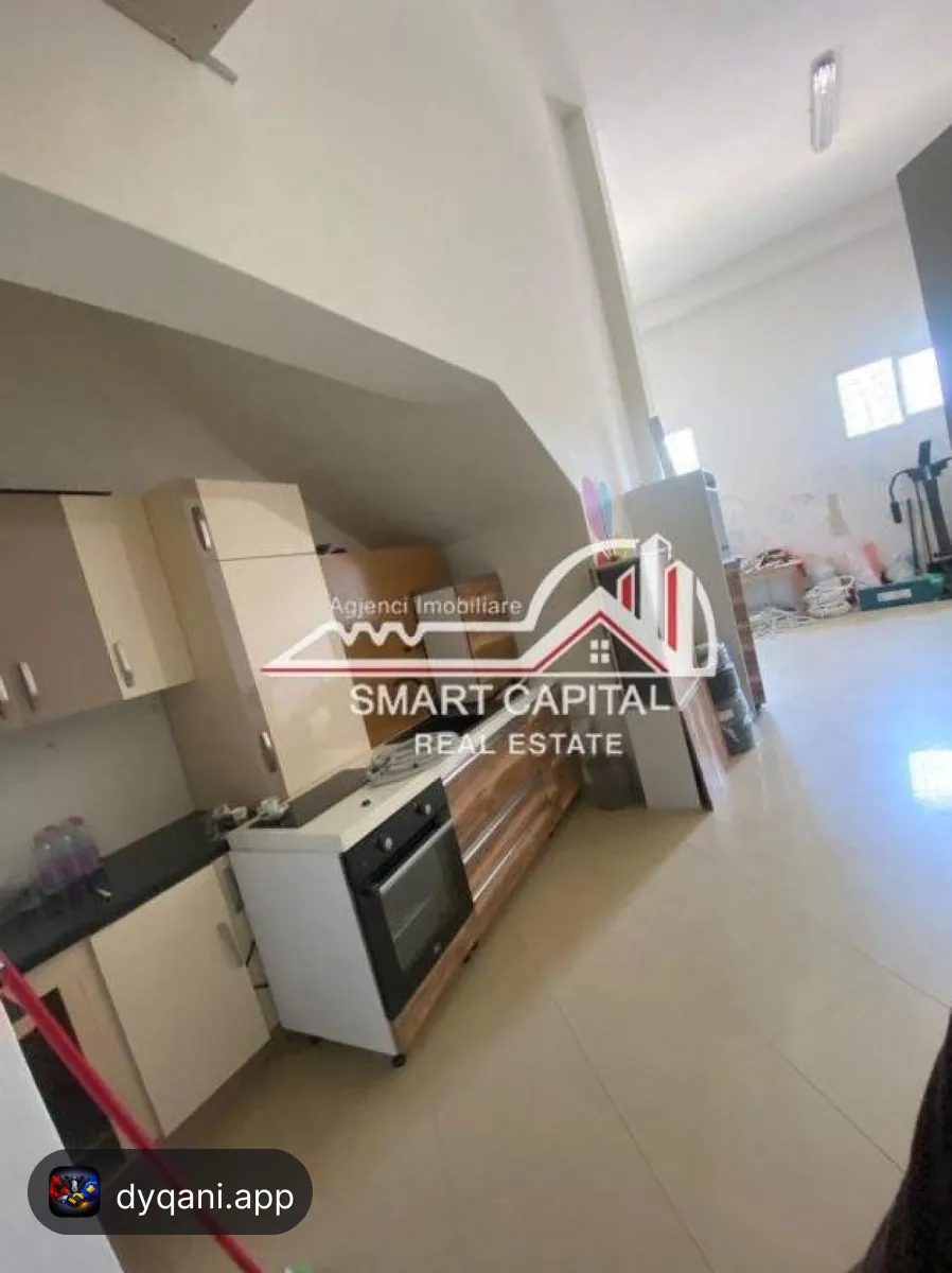 Njësi Shërbimi/Dyqan në Shitje – 90m² Pranë – 190,000€ — Vlorë - Foto 4