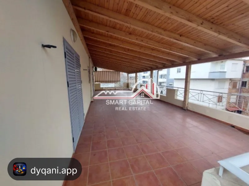 Penthouse 3+1 në Shitje – Rruga – 310,000€ – Vlorë – I mirë — Vlorë