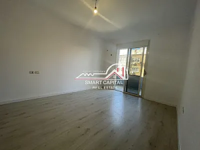 Apartament 1+1 në Shitje – Pranë Shkollës – 100,000€ — Vlorë - Foto 3