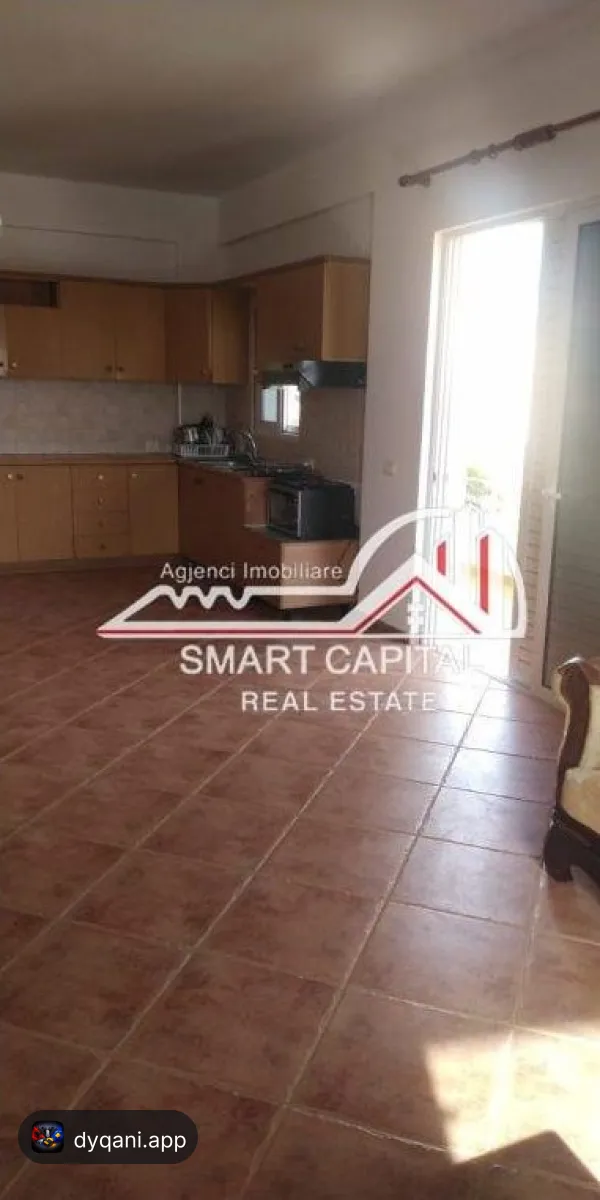 Apartament 3+1 me Qira – Pranë Bibliotekës – 350€ – I mirë — Vlorë - Foto 3