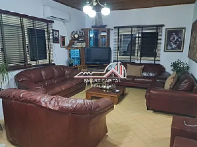 Vilë 2+1 me Qira – Kati i Dytë – 250 Lek – Vlorë – I mirë — Vlorë - Foto 2