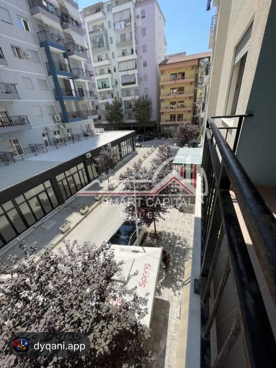 Apartament 2+1 në Shitje – Ish-Kombinati – 152,000€ – I mirë — Vlorë - Foto 3