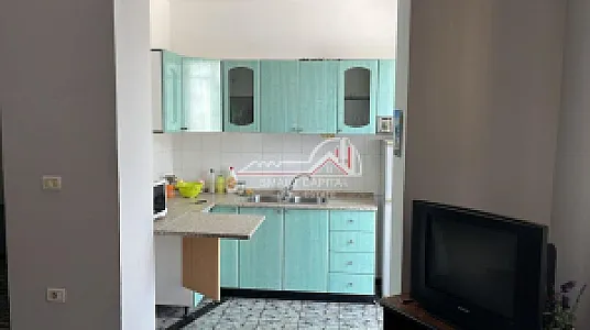 Apartament 1+1 me Qira – Bulevardi Vlorë-Skelë – 250€ — Vlorë - Foto 4