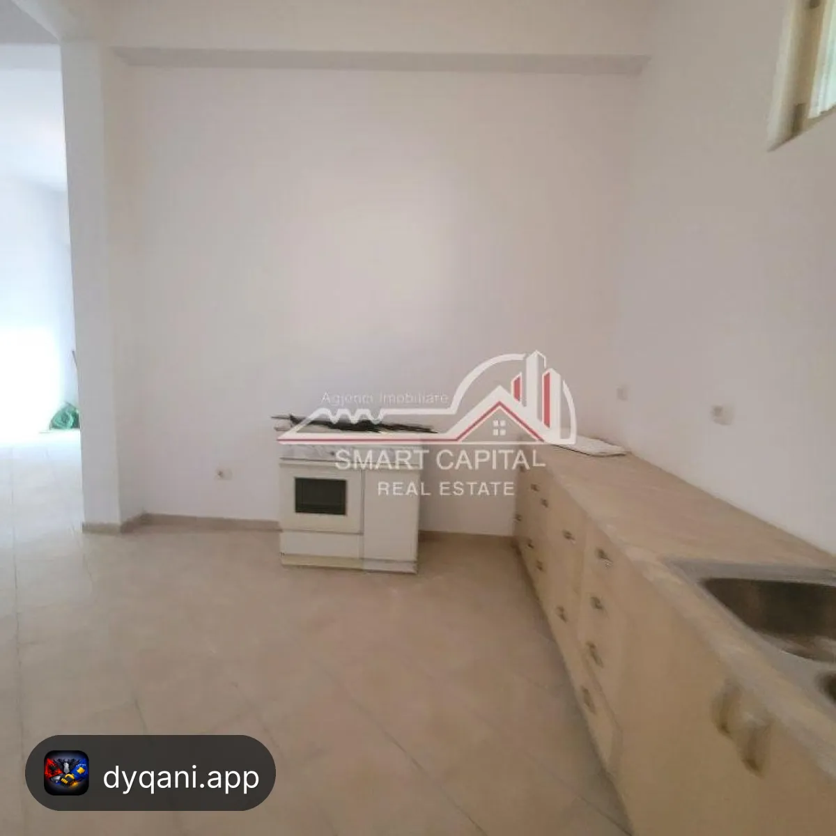 Dyqan 105 m² në Shitje – Lagja 24 Maji – 110,000€ – I mirë — Vlorë - Foto 7