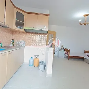 Apartament 1+1 në Shitje – Vlorë, Rruga V. – 48,000€ — Vlorë - Foto 1