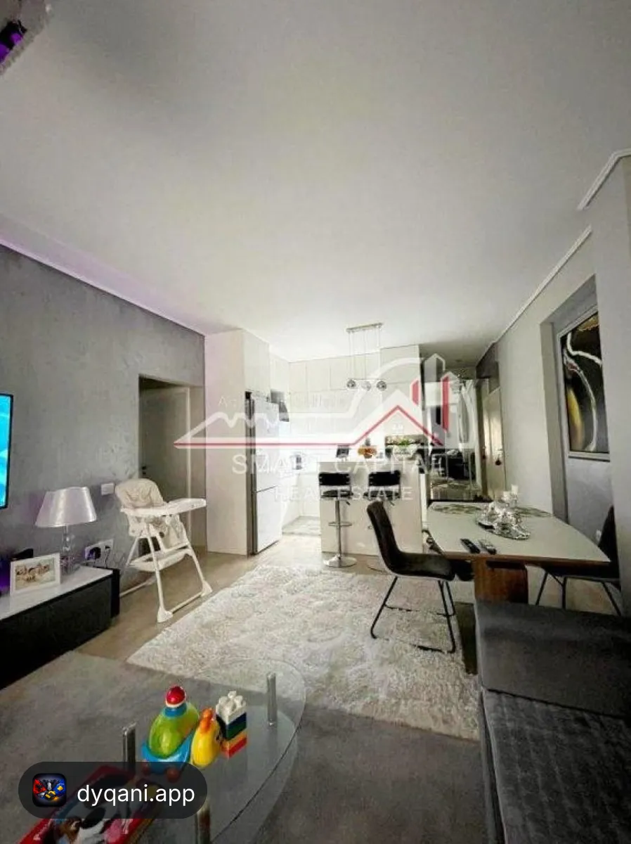 Apartament 2+1 në Shitje – Lungomare – 3,800€ – Vlorë — Vlorë - Foto 5