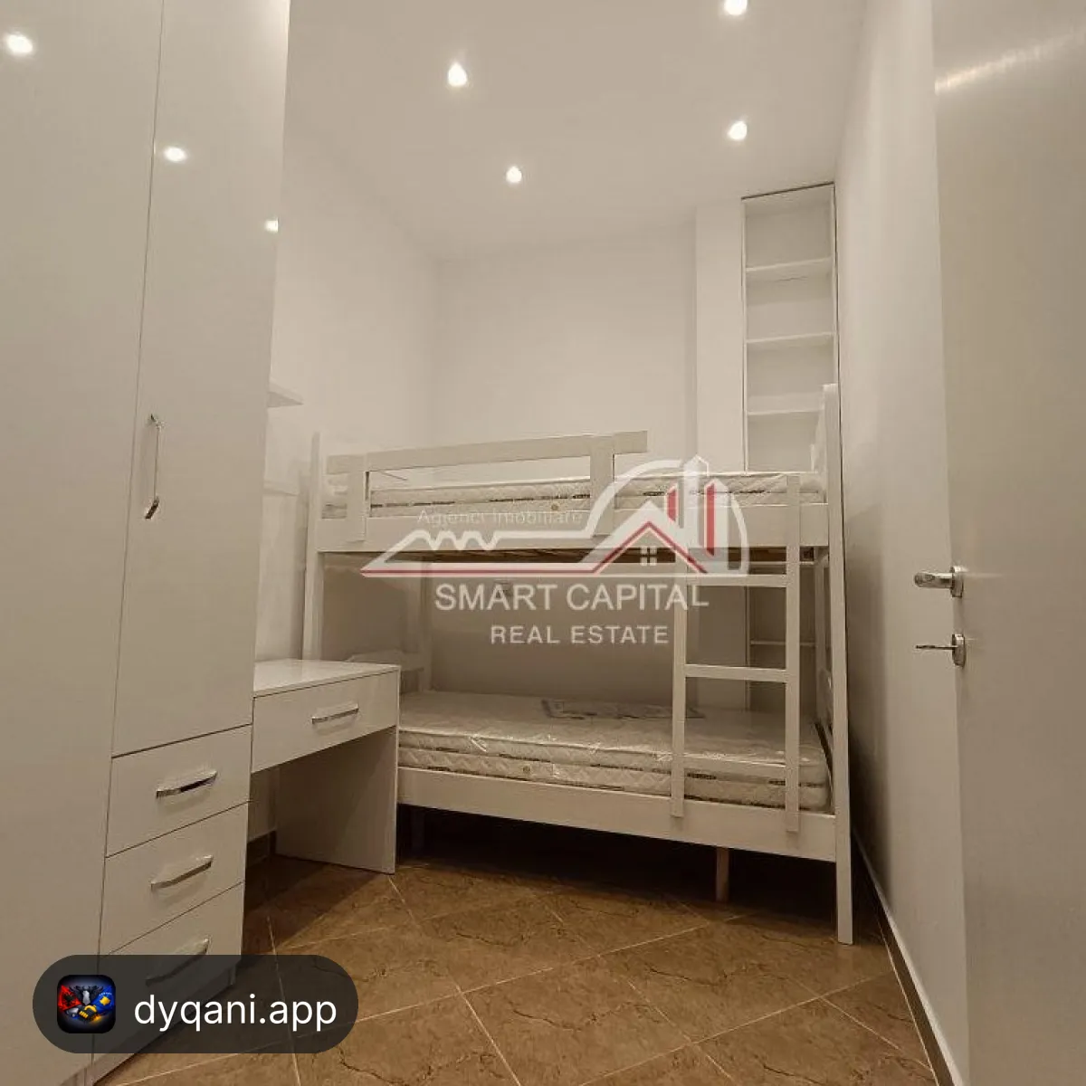 Apartament 2+1 në Shitje – Bulevardi Kryesor – 75,000€ — Vlorë - Foto 4