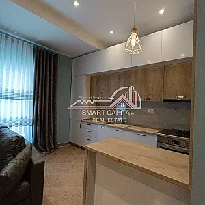 Apartament 2+1 në Shitje – Bulevardi Kryesor – 75,000€ — Vlorë - Foto 5