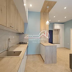 Apartament 2+1 në Shitje – Bulevardi Kryesor – 75,000€ — Vlorë - Foto 8