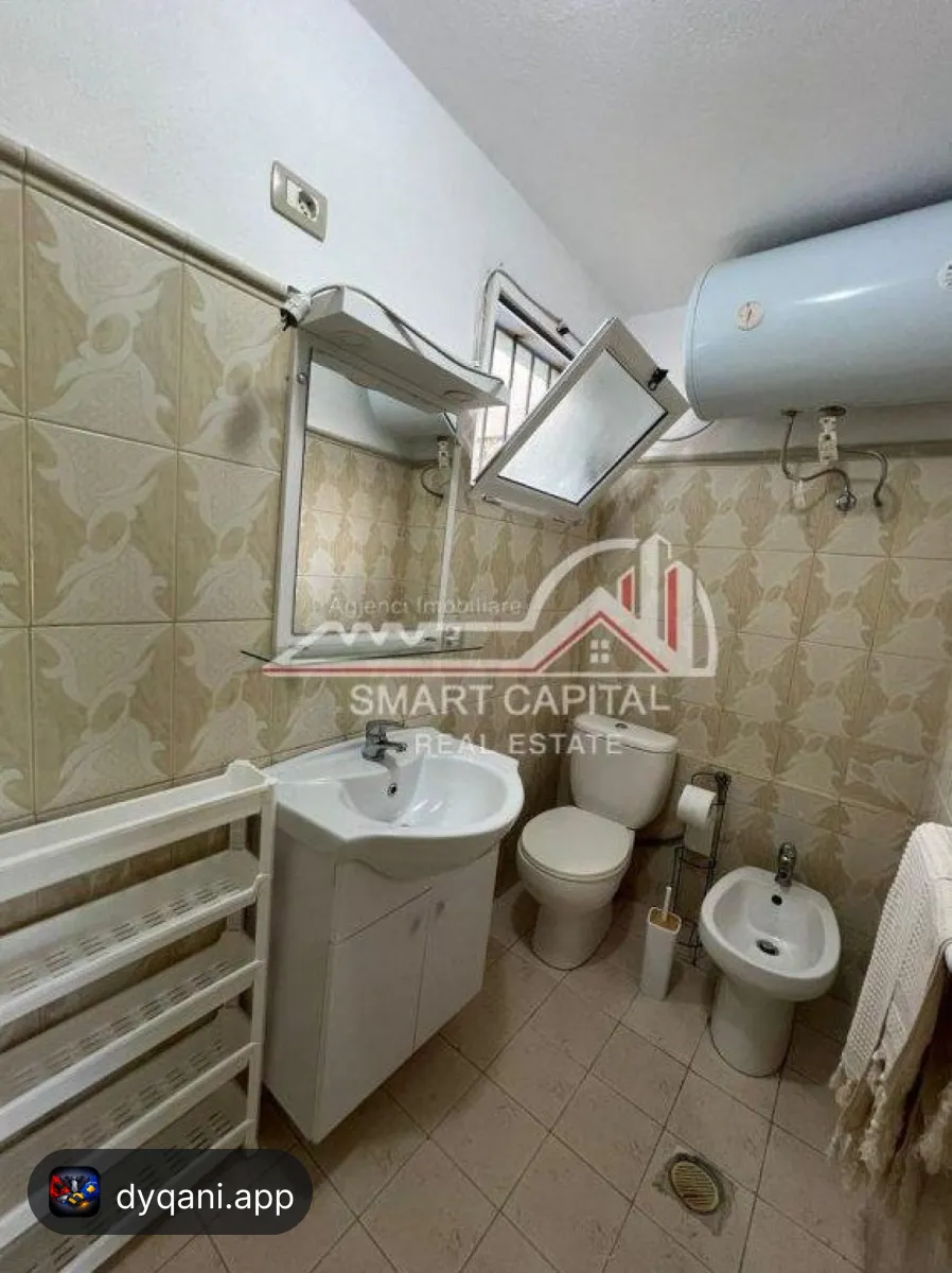 Garsonierë me Qira Ditore – Komode – 50€ – Vlorë – I mirë — Vlorë - Foto 8