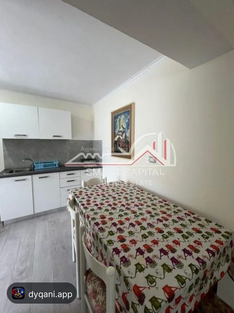Garsonierë me Qira Ditore – Pranë – 50€ – Vlorë – I mirë — Vlorë - Foto 4