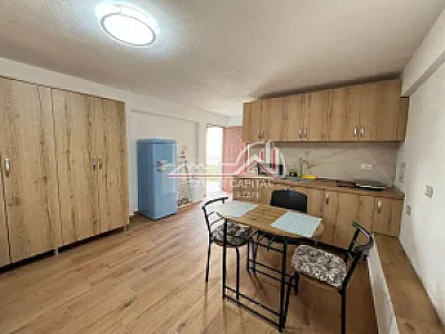 Garsonierë me Qira Ditore – Komoditet – 40€ – Vlorë – I mirë — Vlorë - Foto 2