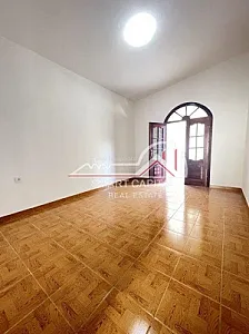 Shtëpi Private + Truall në Shitje – Pranë – 170,000€ — Vlorë - Foto 3